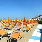 Hotel Leonardo