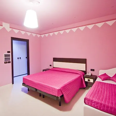 Hotel Leonardo 3*