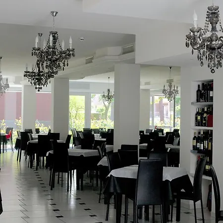 Leonardo Hotel