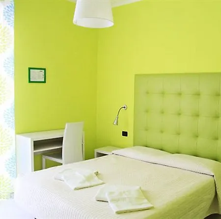 Hotel Leonardo 3*