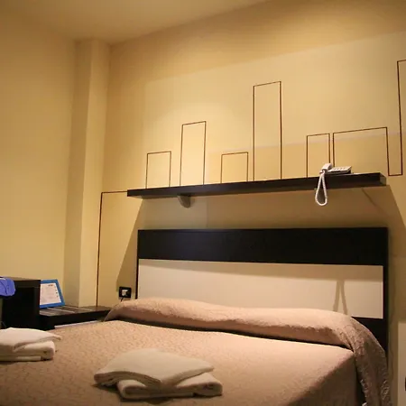 Hotel Leonardo