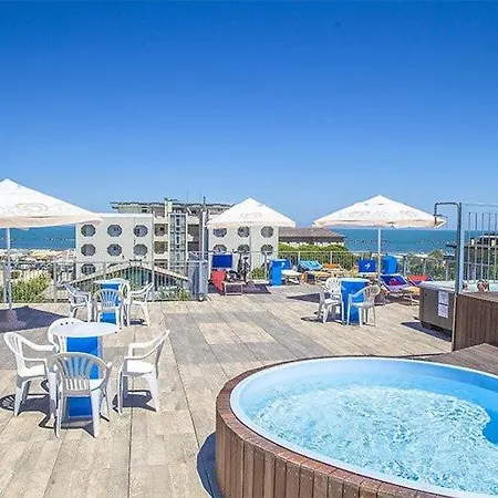 Hotel Leonardo