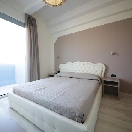 Leonardo Чезенатико