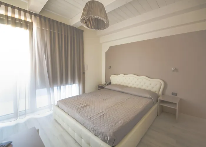 Leonardo فندق 3*