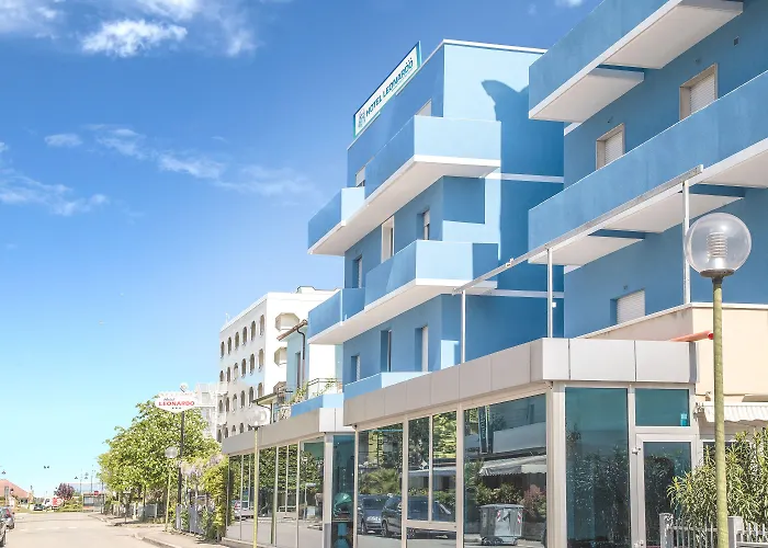 فندق Leonardo
