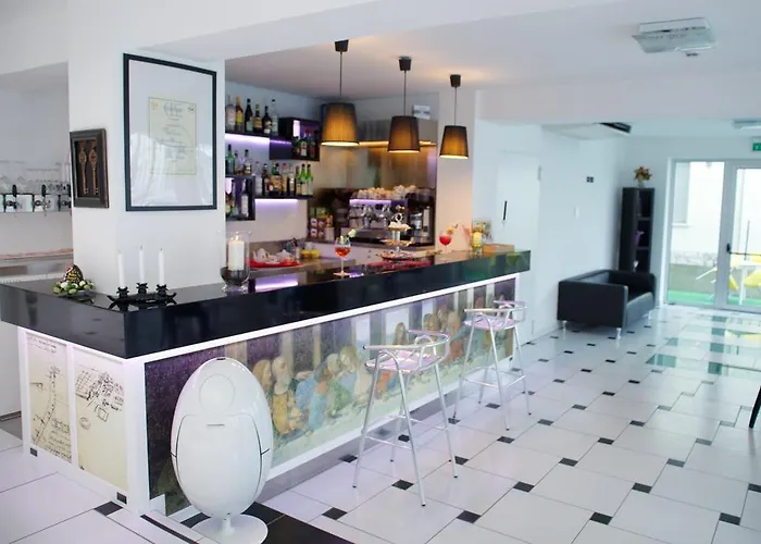 فندق Leonardo 3*